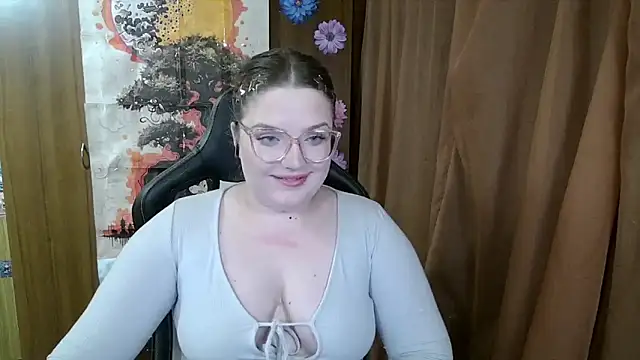 Snapshot of Teasing_Dora chatting on 04.19.26 Teasing Dora online show from 04.19.26