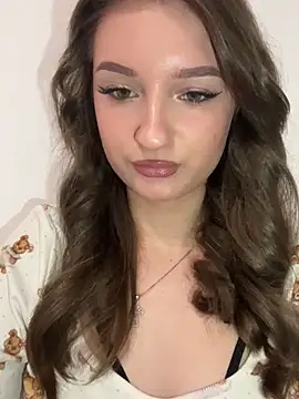 Snapshot of Green_eyes_lady chatting on 02.01.26 Green eyes lady online show from 02.01.26