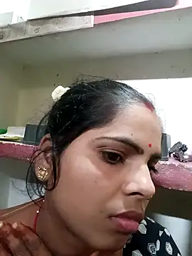 Snapshot of Priyakoli4568 chatting on 02.24.26 Priyakoli4568 online show from 02.24.26