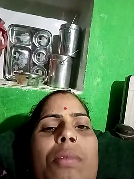 Snapshot of Priyakoli4568 chatting on 04.20.26 Priyakoli4568 online show from 04.20.26