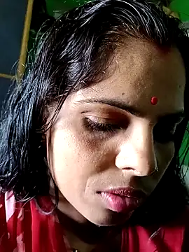 Snapshot of Priyakoli4568 chatting on 05.15.26 Priyakoli4568 online show from 05.15.26