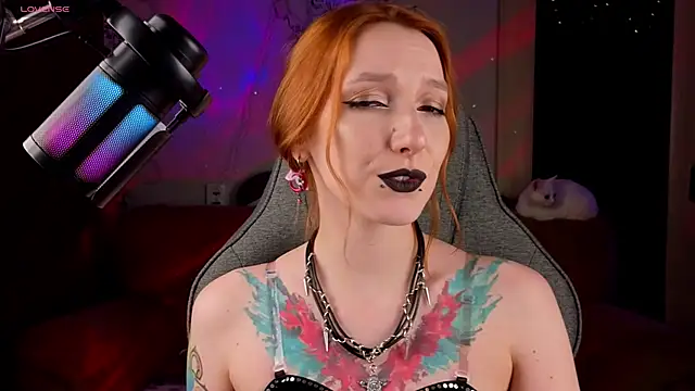 Vamp Mila online show from 04.23.26