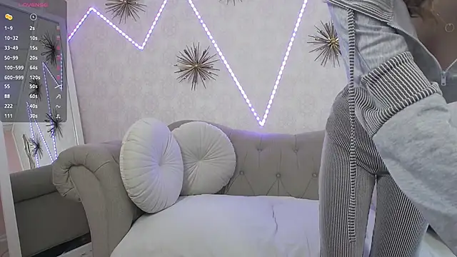 DreamyRosie online show from 02.02.26