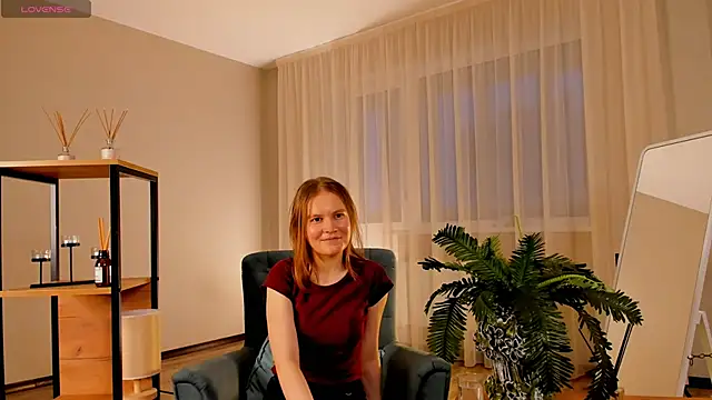 Snapshot of CleliaRostek chatting on 02.07.26 CleliaRostek online show from 02.07.26