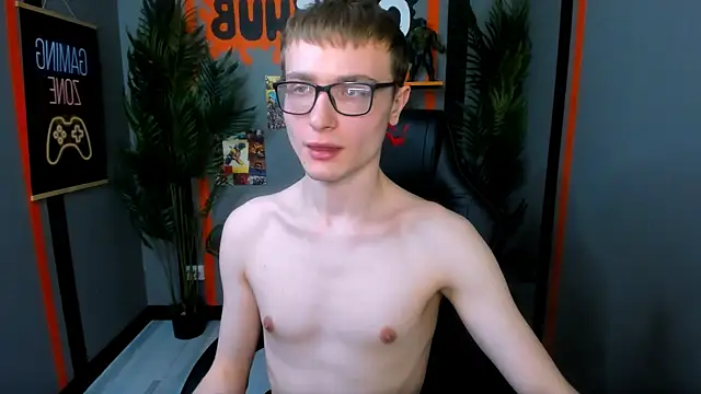 Snapshot of Emmit_Barker chatting on 04.25.26 Emmit Barker online show from 04.25.26