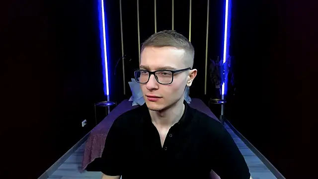 Snapshot of Emmit_Barker chatting on 05.02.26 Emmit Barker online show from 05.02.26