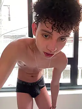 Snapshot of yoursexyjose chatting on 02.06.26 yoursexyjose online show from 02.06.26