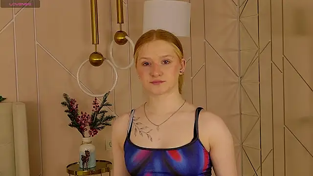 Snapshot of AmandaWatts chatting on 02.02.26 AmandaWatts online show from 02.02.26