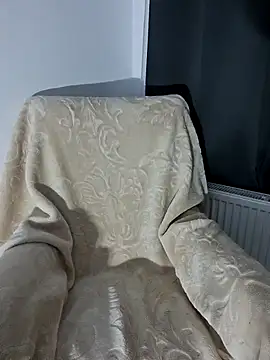 Snapshot of AbellaDesiree chatting on 02.27.26 AbellaDesiree online show from 02.27.26