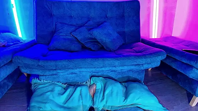 Giaa Moretii online show from 02.19.26