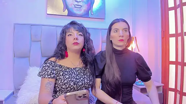 Snapshot of Valkiria-and-Dione chatting on 02.28.26 Valkiria-and-Dione online show from 02.28.26