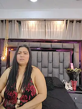 Snapshot of Karina_Mendoza chatting on 07.12.26 Karina Mendoza online show from 07.12.26