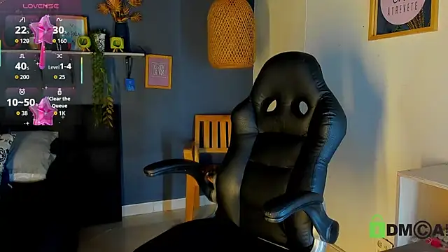 eliza pink24 online show from 03.31.26