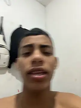 Snapshot of dominick_fran chatting on 02.04.26 dominick fran online show from 02.04.26