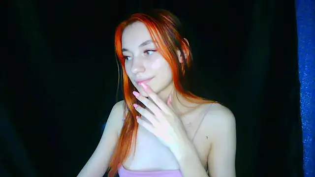 Snapshot of liza__kitty chatting on 05.13.26 liza kitty online show from 05.13.26