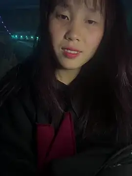 Snapshot of kekely chatting on 02.02.26 kekely online show from 02.02.26