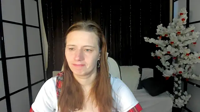 Snapshot of Kathrine_Meyer chatting on 04.21.26 Kathrine Meyer online show from 04.21.26