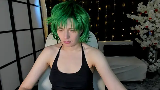 Snapshot of Kathrine_Meyer chatting on 04.28.26 Kathrine Meyer online show from 04.28.26