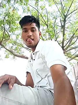Snapshot of Krishna-10 chatting on 05.25.26 Krishna-10 online show from 05.25.26