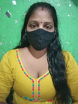 Snapshot of Parul-009 chatting on 06.18.26 Parul-009 online show from 06.18.26