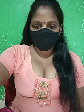 Snapshot of Parul-009 chatting on 06.30.26 Parul-009 online show from 06.30.26