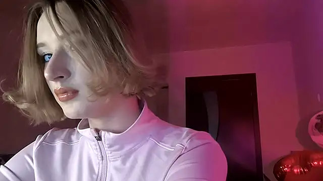 Snapshot of DeliciaBagnoli chatting on 02.15.26 DeliciaBagnoli online show from 02.15.26