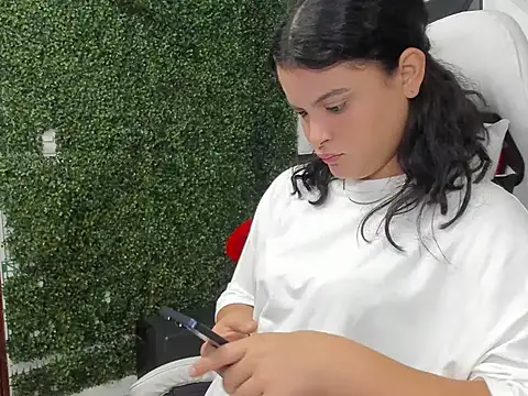 Andrea girlx online show from 02.17.26