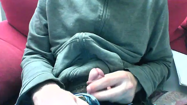 Snapshot of andre_italy chatting on 05.12.26 andre italy online show from 05.12.26