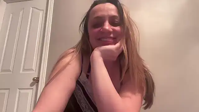 Snapshot of ShyFlameLive chatting on 03.01.26 ShyFlameLive online show from 03.01.26