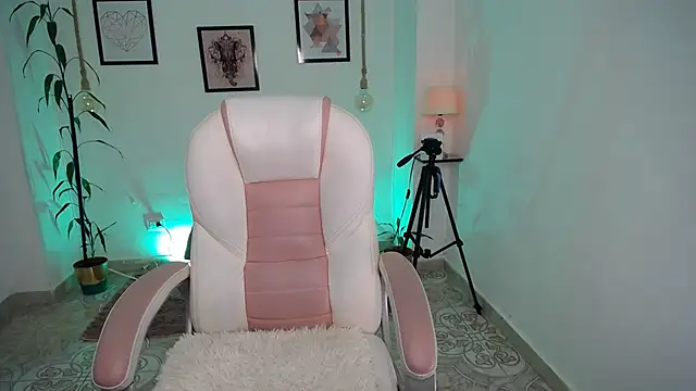 adhara 11 online show from 04.11.26