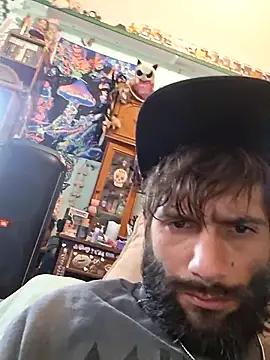 Snapshot of TrndSettr chatting on 02.27.26 TrndSettr online show from 02.27.26