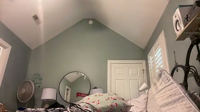 TrndSettr online show from 04.15.26