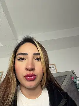 Snapshot of KimCollinss chatting on 02.18.26 KimCollinss online show from 02.18.26