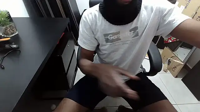 Snapshot of negro23cmdot chatting on 07.12.26 negro23cmdot online show from 07.12.26