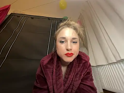 Snapshot of Wantlt chatting on 03.01.26 Wantlt online show from 03.01.26