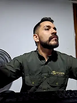 noa desire online show from 02.06.26