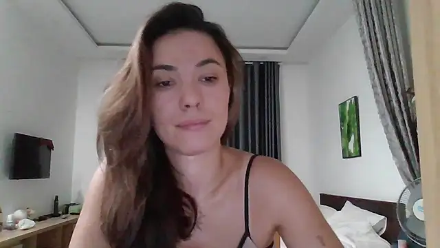 Dream Petal  online show from 06.30.26