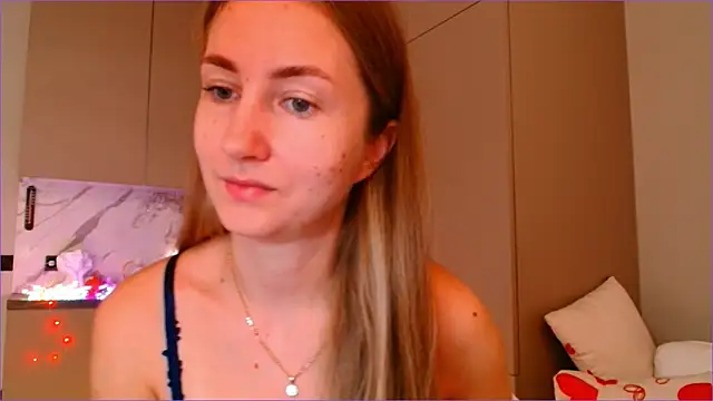 BluueSilk online show from 12.03.25