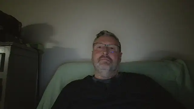 doudou310 online show from 04.07.26