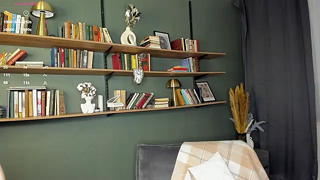 JuliannaLeiding online show from 02.16.26