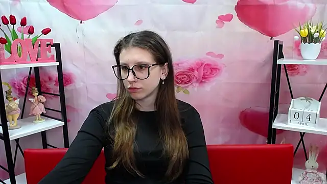 LilianaShine online show from 04.04.26