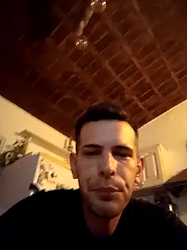 Snapshot of AmorSobra chatting on 02.15.26 AmorSobra online show from 02.15.26