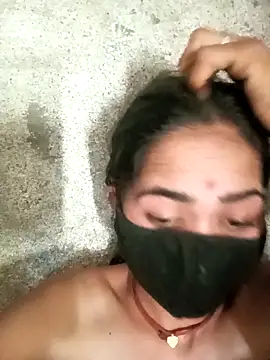 Sunali Bendre online show from 04.11.26