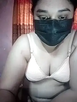 Snapshot of x_-hot chatting on 02.25.26 x -hot online show from 02.25.26