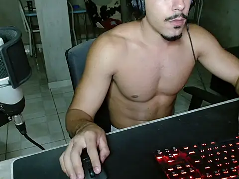 Snapshot of menoquarenta chatting on 04.16.26 menoquarenta online show from 04.16.26