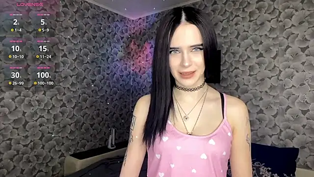 IeshaOsorio online show from 04.02.26