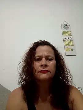 Snapshot of Lilibhet chatting on 05.06.26 Lilibhet online show from 05.06.26