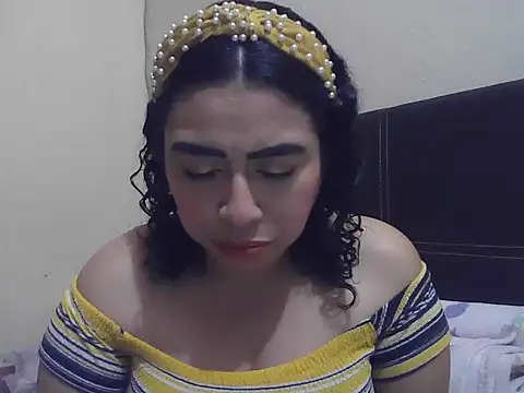 Snapshot of DalilahMx chatting on 02.06.26 DalilahMx online show from 02.06.26