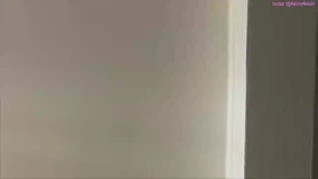 Snapshot of MonyFetish chatting on 02.08.26 MonyFetish online show from 02.08.26