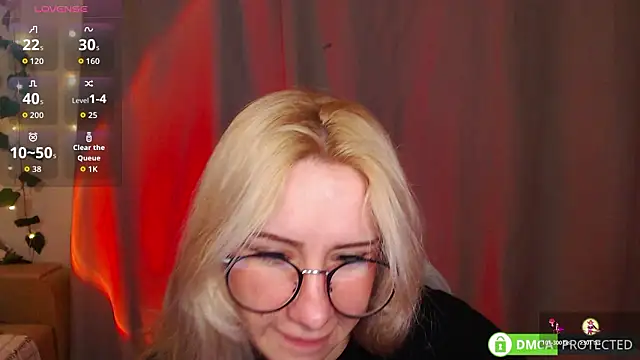 Mia  Jensen online show from 03.07.26